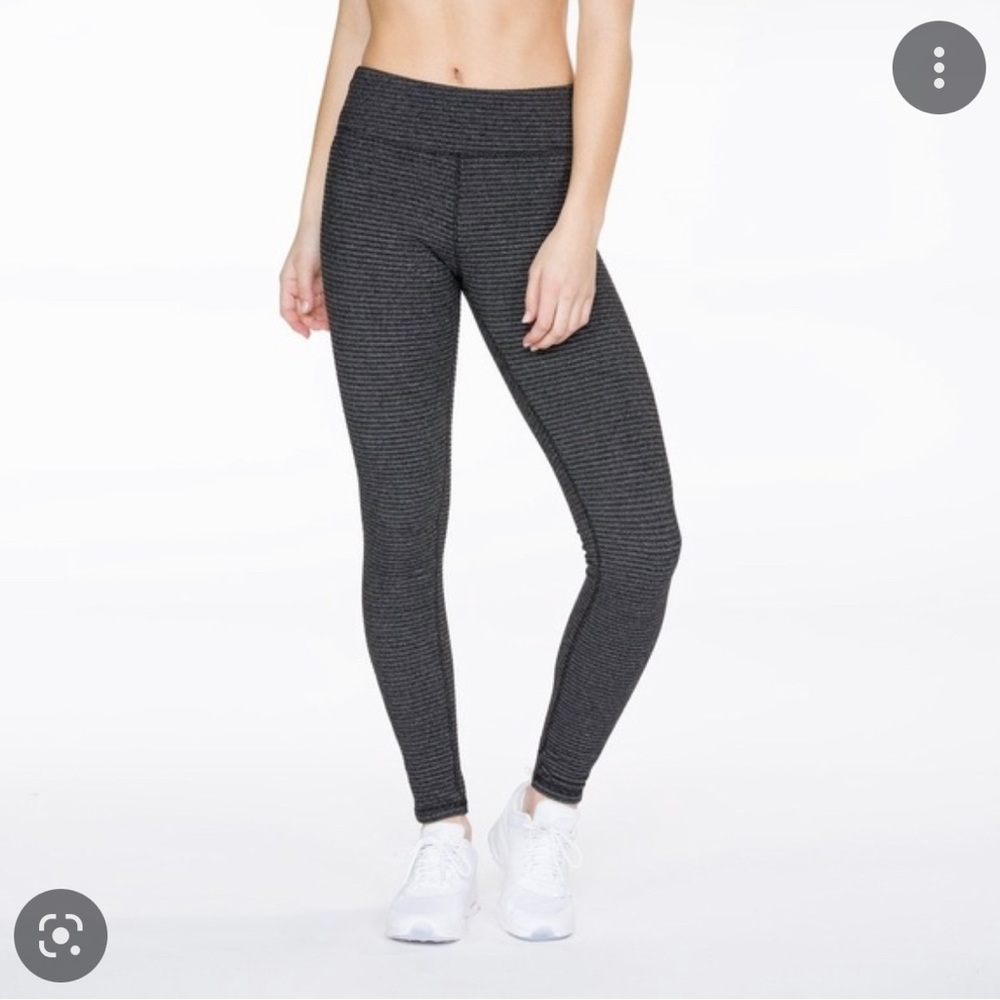 ✨2/$15✨ Kyodan heather gray leggings